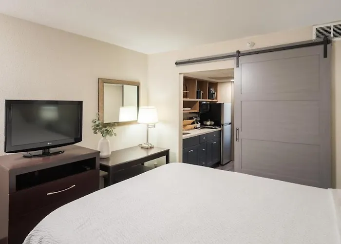South Country Aparthotel